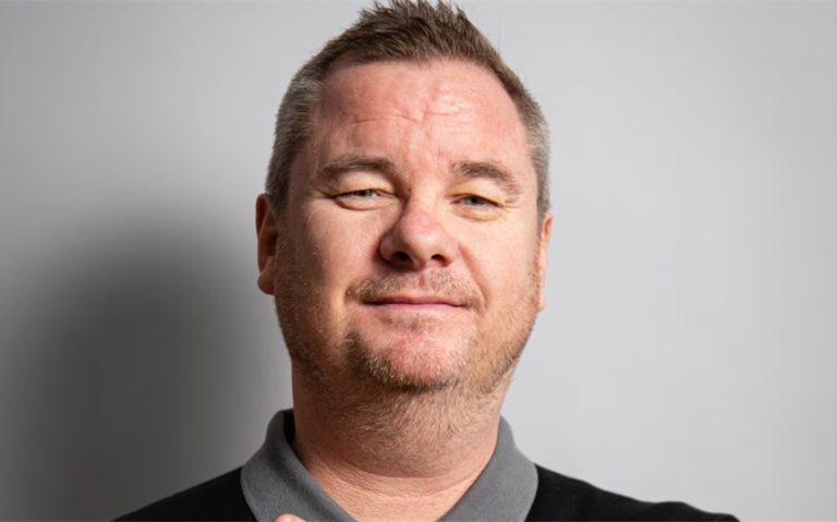 tony mortimer net worth